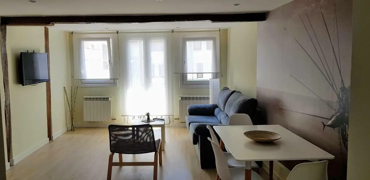 Apartamentos-ברמאו 0*, ברמאו